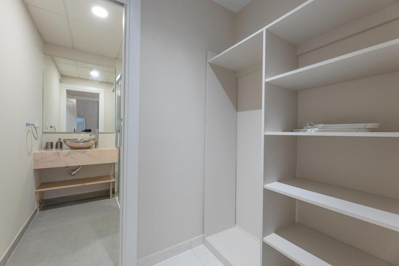Hotel Residencia Deportiva Rozarossa à Estepona Extérieur photo