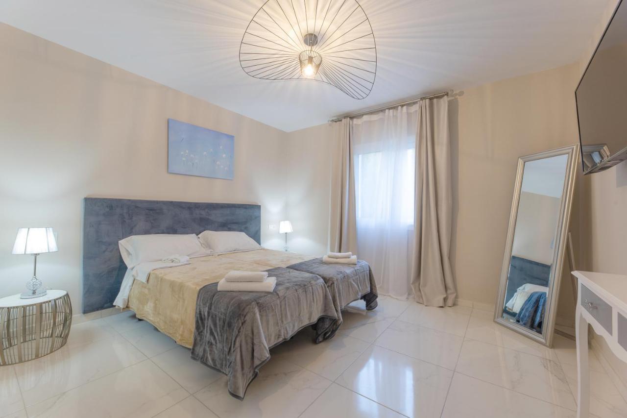 Hotel Residencia Deportiva Rozarossa à Estepona Extérieur photo